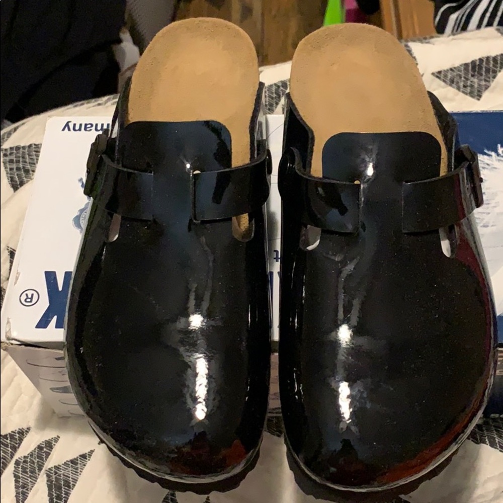 Birkenstock Boston Hex. Black Patent. NIB. 39